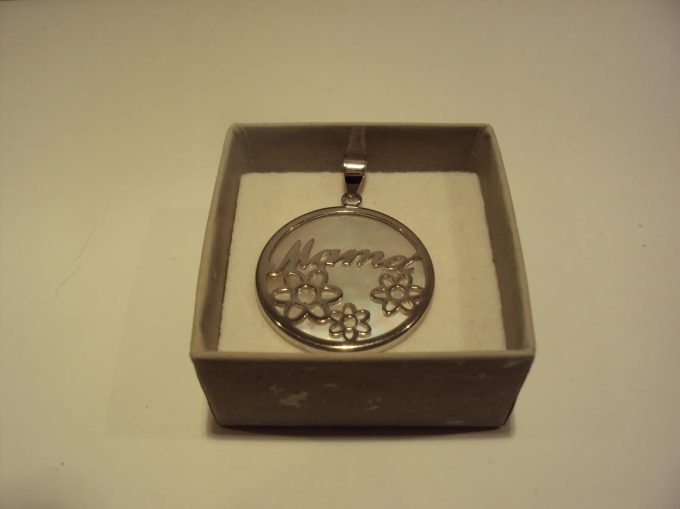 COLGANTE MAMÁ JOYERIA SUSY EL PRAT DE LLOBREGAT