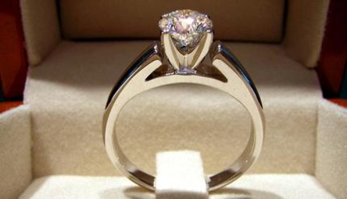 guia33-barcelona-joyeria-relojeria-joyeria-saura-barcelona-17412.jpg