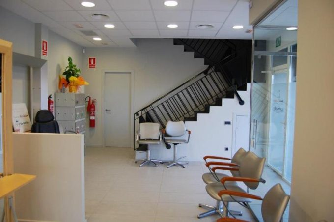 guia33-cornella-academias-peluqueria-y-estetica-cebado-el-llindar-20556.jpg