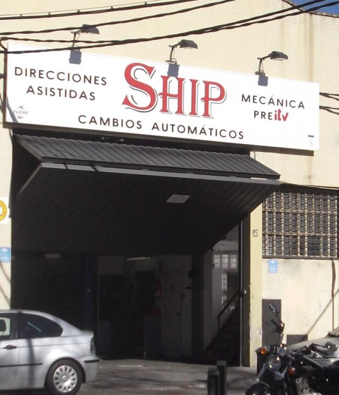 guia33-cornella-automocion-lunas-talleres-ship-cornella-15074.jpg