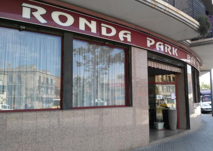 guia33-cornella-bar-restaurante-bar-restaurant-ronda-park-cornella-14260.jpg