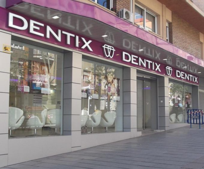 guia33-cornella-clinica-dental-clinica-dental-dentix-cornella-14292.jpg