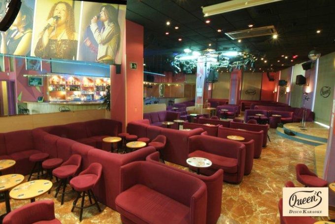 guia33-cornella-discoteca-karaoke-queens-cornella-15031.jpg