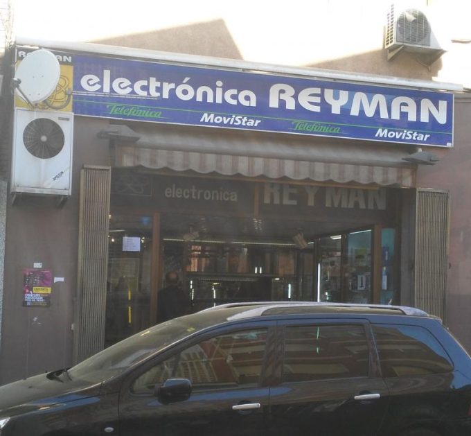 guia33-cornella-electronica-electronica-reyman-cornella-15202.jpg