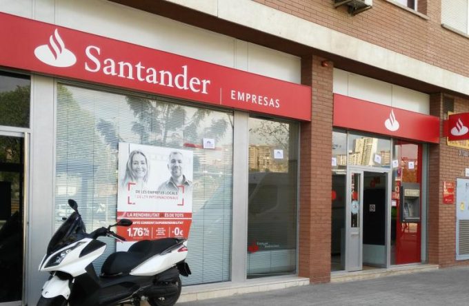 guia33-cornella-entidades-financieras-banco-santander-ctra-de-l-hospitalet-cornella-14278.jpg
