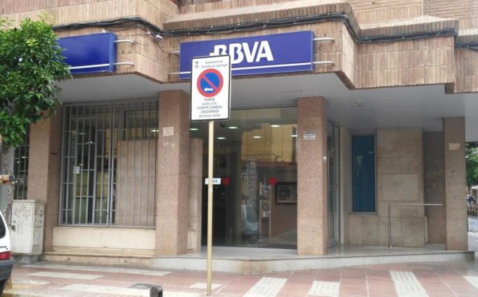 guia33-cornella-entidades-financieras-bbva-pl-marsans-cornella-20025.jpg