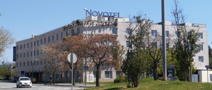 guia33-cornella-hotel-hostal-hotel-novotel-cornella-14015.jpg
