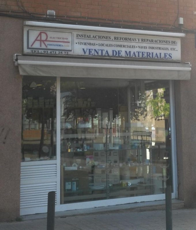 guia33-cornella-instalaciones-ar-fontaneria-electricidad-cornella-16301.jpg