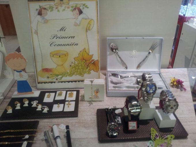 guia33-cornella-joyeria-relojeria-joyeria-arevalo-almeda-cornella-20052.jpg