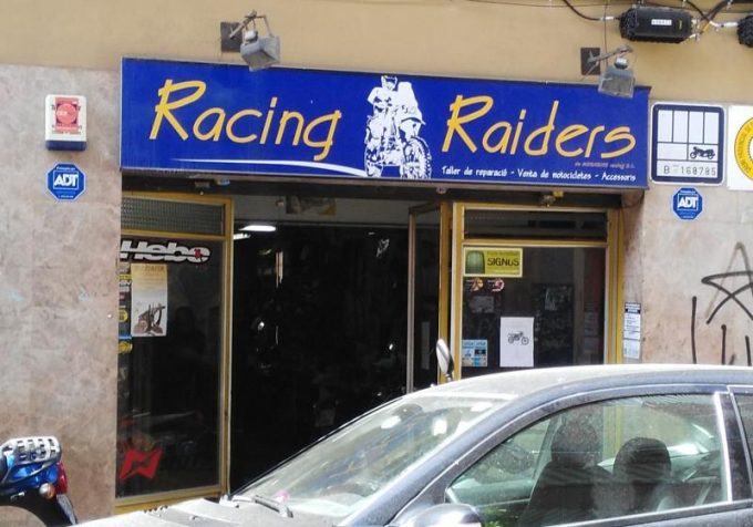 guia33-cornella-motocicletas-venta-taller-de-motos-racing-raiders-cornella-14367.jpg