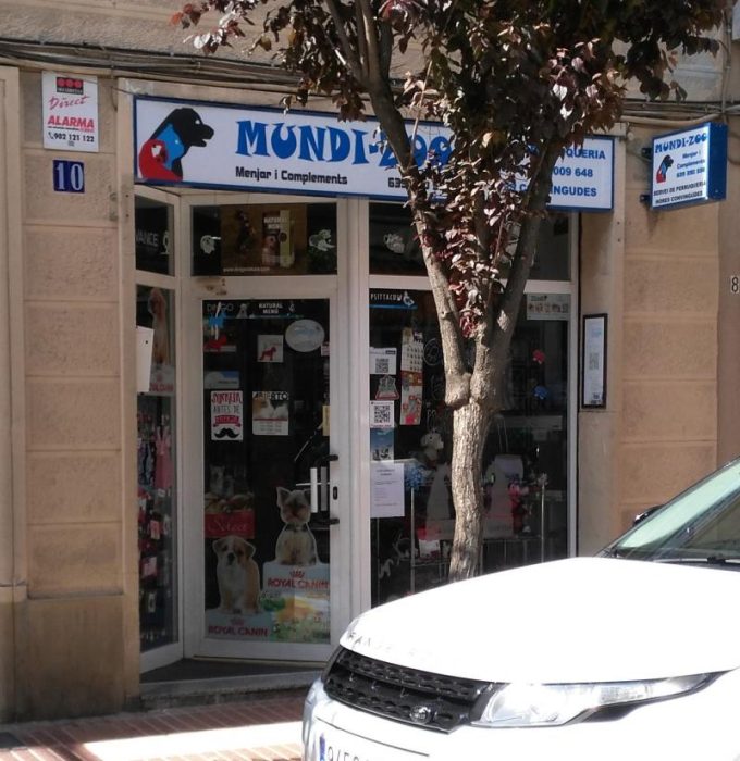 guia33-cornella-peluqueria-canina-mundi-zoo-cornella-14810.jpg