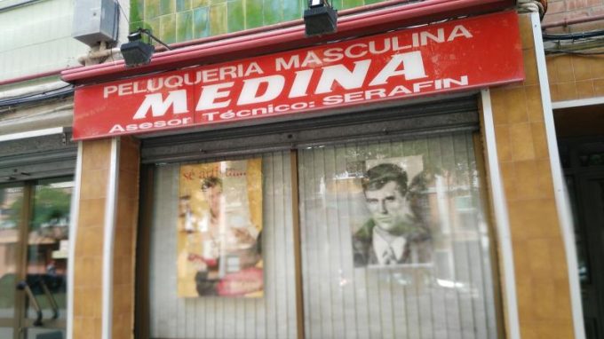 guia33-cornella-peluqueria-hombre-y-barberia-peluqueria-medina-cornella-15709.jpg