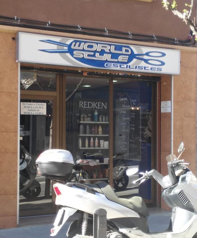guia33-cornella-peluqueria-unisex-world-style-estilistes-cornella-15691.jpg