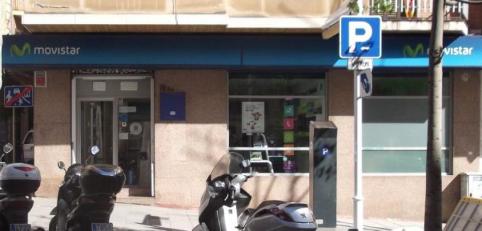 guia33-cornella-telefonia-movistar-anselm-clave-cornella-13951.jpg