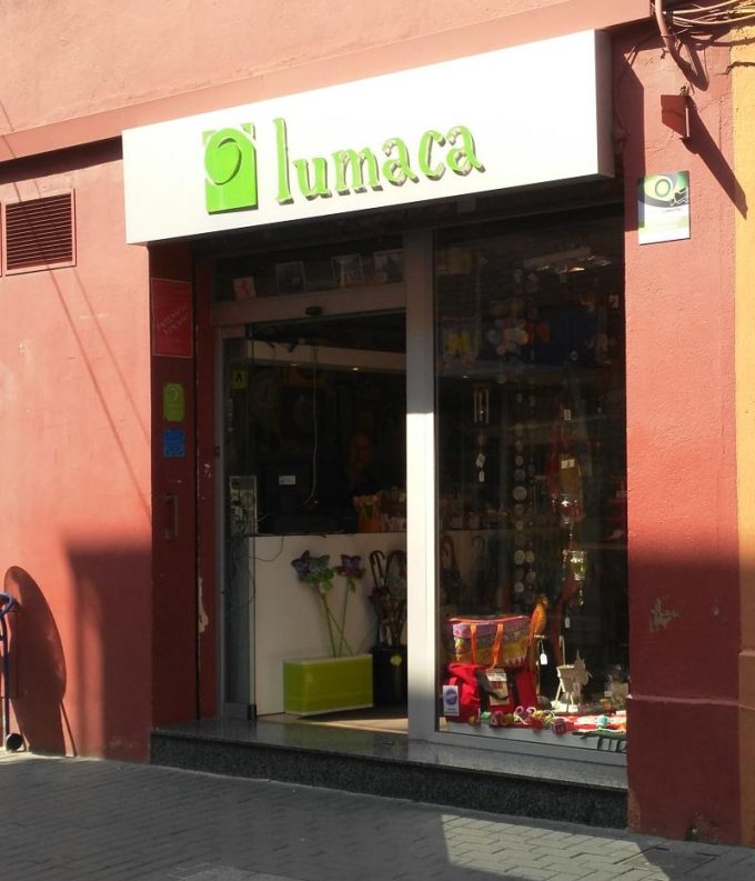 guia33-el-prat-de-llobregat-regalos-articulos-promocionales-decorarion-lumaca-el-prat-15887.jpg