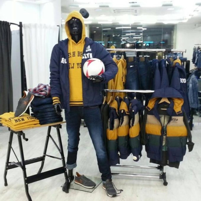 guia33-el-prat-de-llobregat-tienda-de-ropa-cary-urban-el-prat-24512.jpg