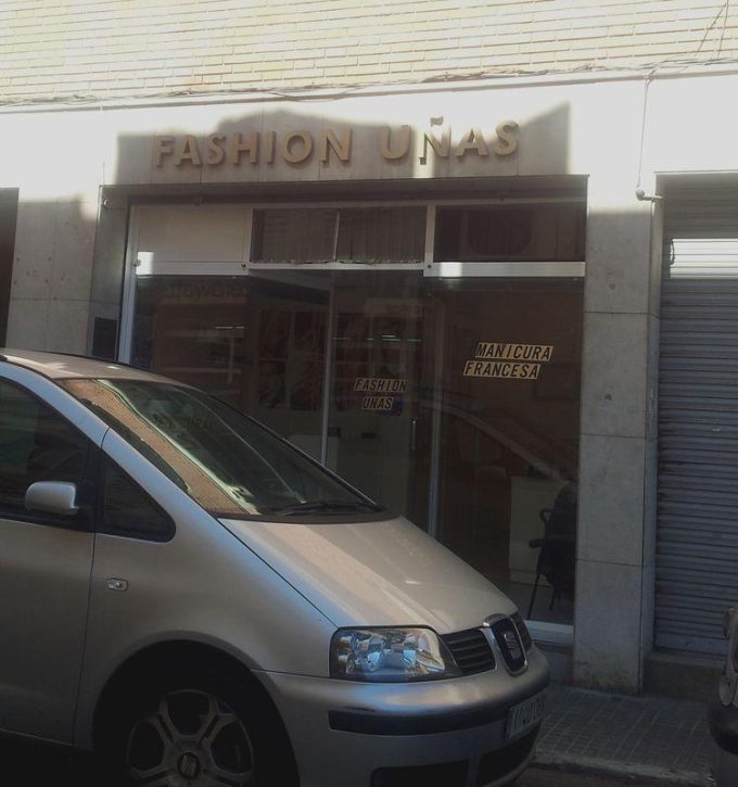 guia33-esplugues-de-llobregat-estetica-fashion-unas-6515.jpg