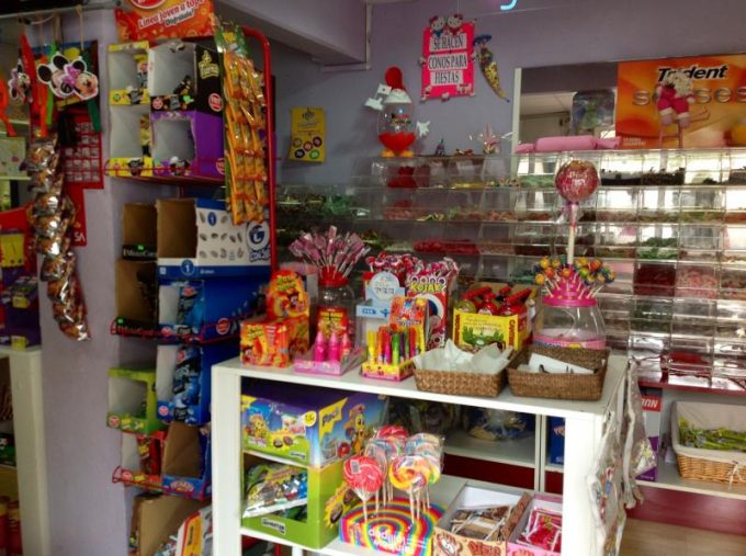 guia33-esplugues-de-llobregat-regalos-y-articulos-promocionales-un-mon-de-chuches-3516.jpg