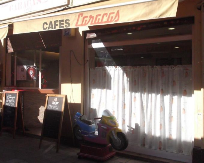 guia33-hospitalet-de-llobregat-bar-cafeteria-bar-cafeteria-caracas-2-l-hospitalet-22630.jpg
