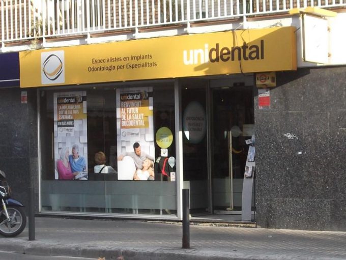 guia33-hospitalet-de-llobregat-clinica-dental-clinica-dental-unidental-9072.jpg