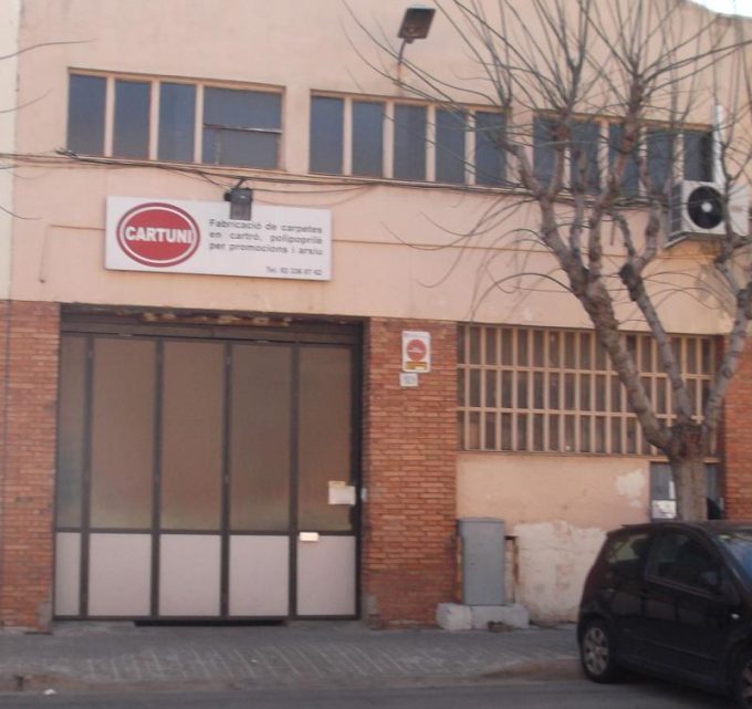 guia33-hospitalet-de-llobregat-distribuidor-manipulados-cartuni-6710.jpg
