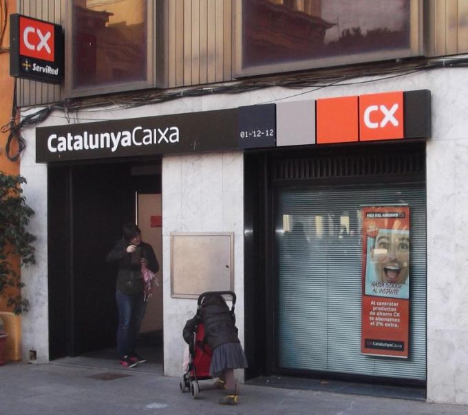 guia33-hospitalet-de-llobregat-entidades-financieras-catalunya-caixa-pl-mossen-homar-4073.jpg