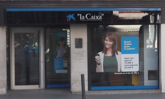 guia33-hospitalet-de-llobregat-entidades-financieras-la-caixa-avda-josep-tarredellas-9901.jpg