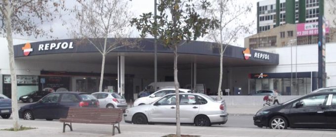 guia33-hospitalet-de-llobregat-gasolinera-estacion-de-servicio-repsol-rambla-marina-9484.jpg