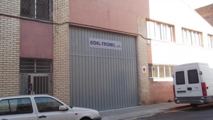 guia33-hospitalet-de-llobregat-iluminacion-y-lamparas-boel-tronic-6901.jpg