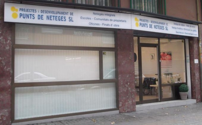 guia33-hospitalet-de-llobregat-limpieza-punts-de-neteges-4184.jpg