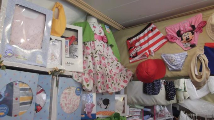 guia33-hospitalet-de-llobregat-moda-bebe-infantil-i-juvenil-el-mercat-dels-nens-moda-infantil-9842.jpg