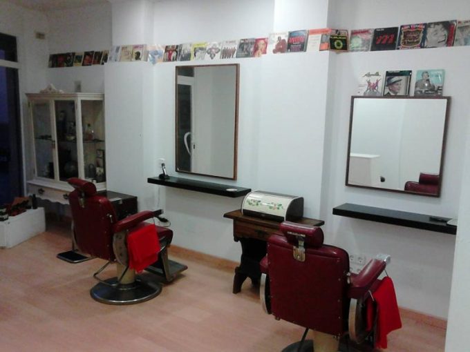 guia33-hospitalet-de-llobregat-peluqueria-hombre-y-barberia-peluqueria-can-tisores-l-hospitalet-22310.jpg