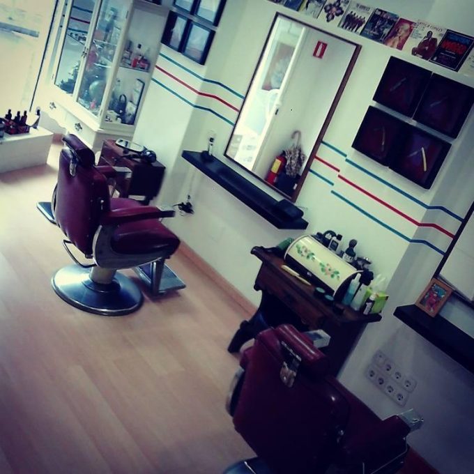 guia33-hospitalet-de-llobregat-peluqueria-hombre-y-barberia-peluqueria-can-tisores-l-hospitalet-22316.jpg