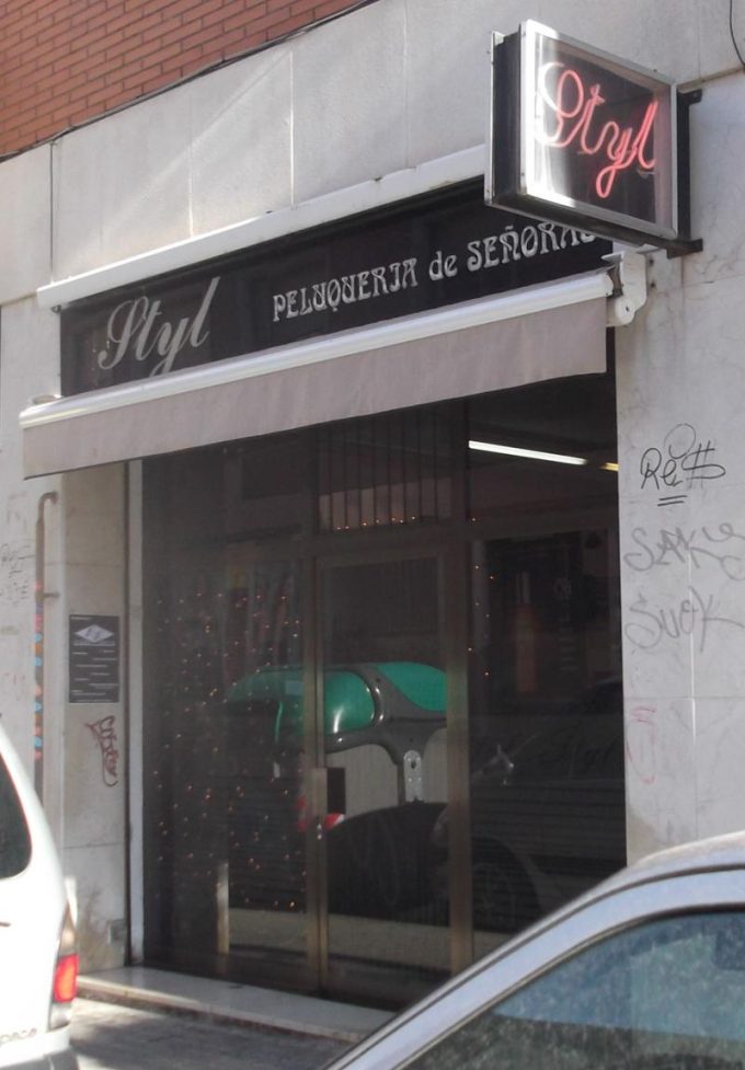 guia33-hospitalet-de-llobregat-peluqueria-mujer-peluqueria-estyl-5210.jpg