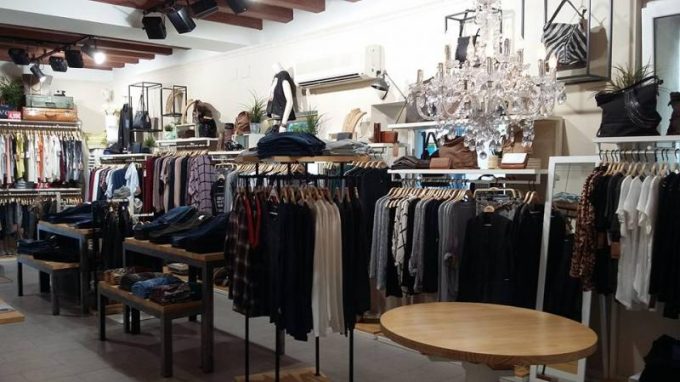 guia33-hospitalet-de-llobregat-tienda-de-ropa-motzi-casual-moda-l-hospitalet-19883.jpg
