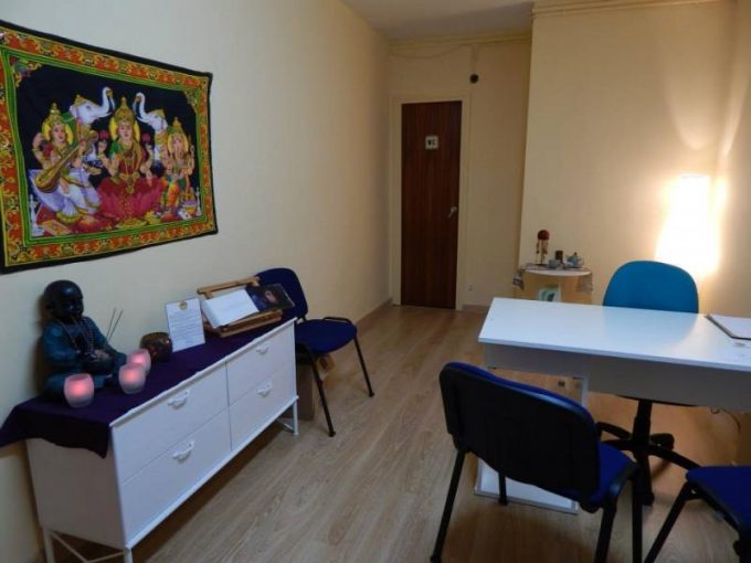 guia33-hospitalet-de-llobregat-yoga-estudio-de-yoga-carmen-valle-l-hospitalet-23363.jpg