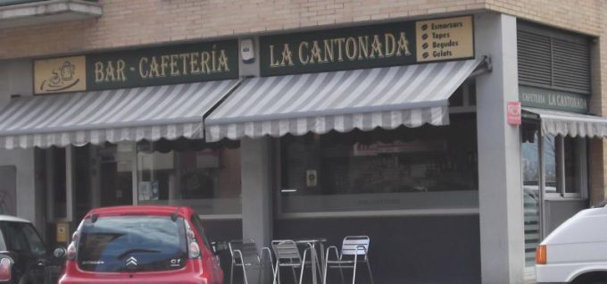 guia33-molins-de-rei-bar-de-tapas-frankfurt-bar-cafeteria-la-cantonada-molins-de-rei-12663.jpg