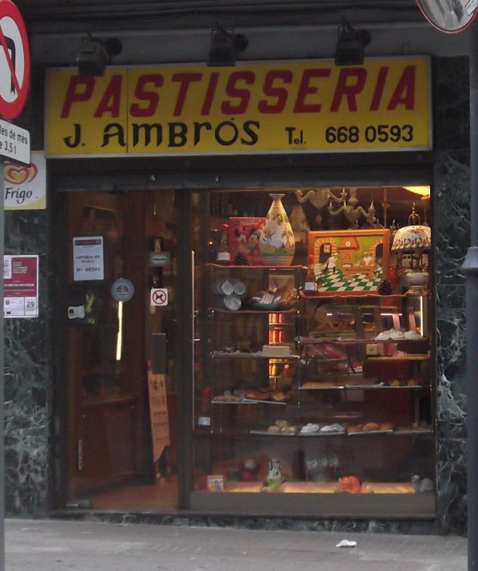 guia33-molins-de-rei-pasteleria-bomboneria-pastisseria-j-ambros-molins-de-rei-11851.jpg