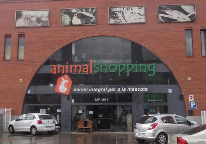 guia33-molins-de-rei-peluqueria-canina-animal-shopping-molins-de-rei-11919.jpg