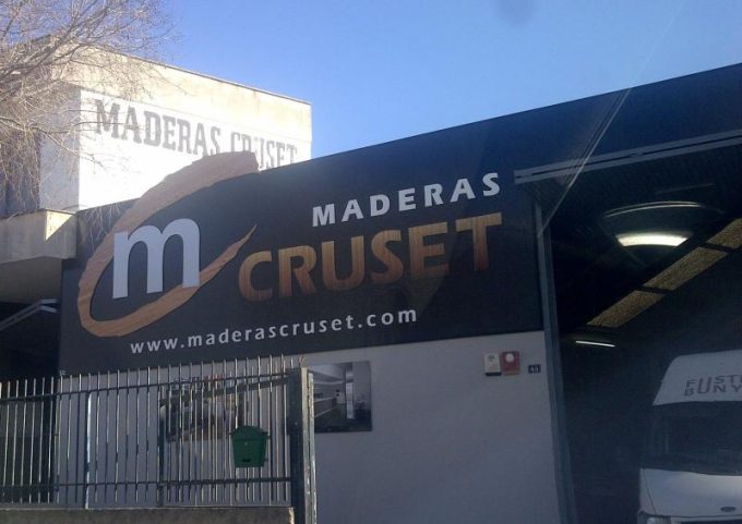 guia33-palma-de-mallorca-carpinteria-maderaaluminio-maderas-cruset-palma-24846.jpg