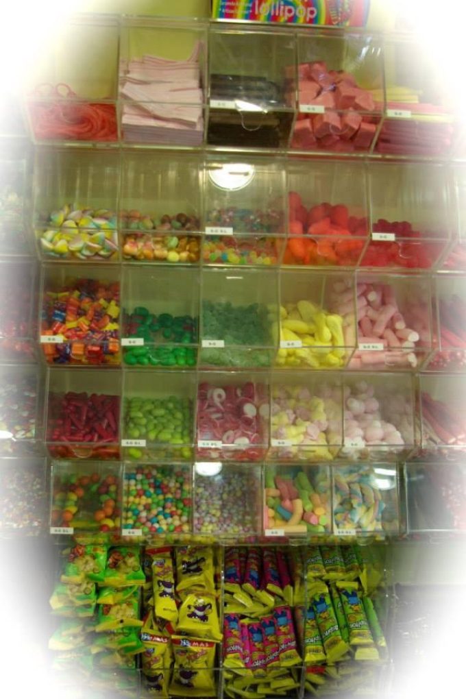guia33-sant-feliu-de-llobregat-caramelos-i-golosinas-dolca-temptacio-10881.jpg