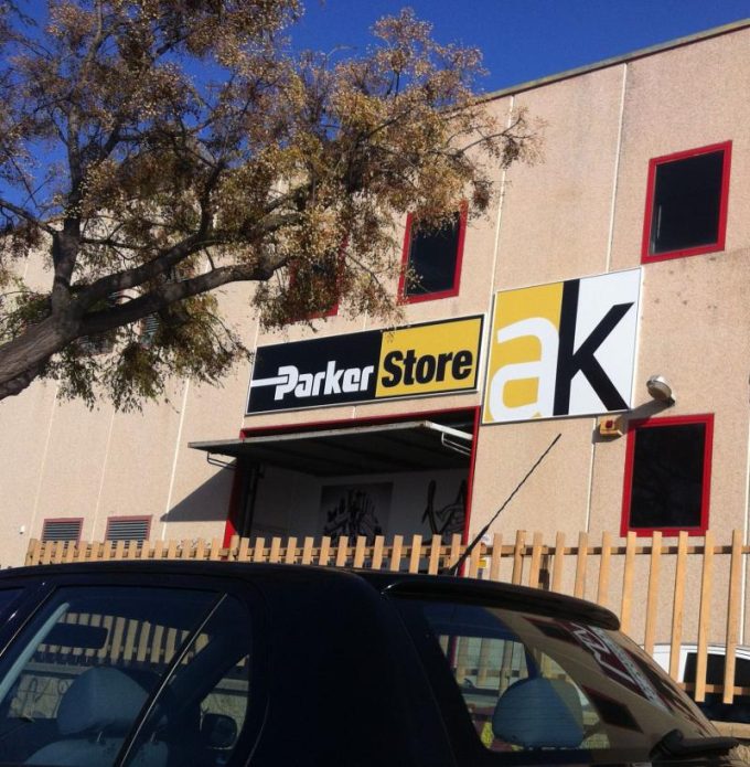 guia33-sant-feliu-de-llobregat-distribuidor-parkerstore-9717.jpg