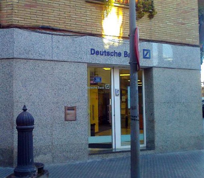 guia33-sant-feliu-de-llobregat-entidades-financieras-deutsche-bank-4915.jpg