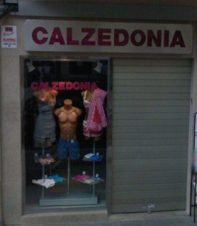 guia33-sant-feliu-de-llobregat-lenceria-moda-bano-pijameria-calzedonia-sant-feliu-8089.jpg