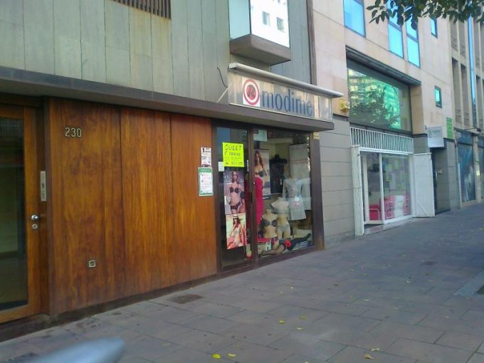 guia33-sant-feliu-de-llobregat-lenceria-moda-bano-pijameria-modimel-3452.jpg
