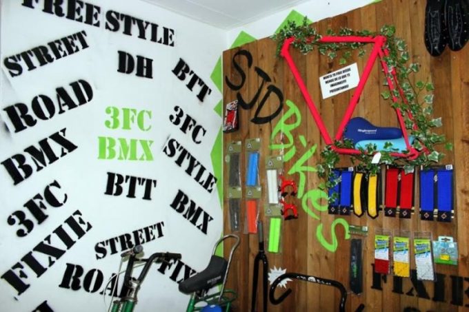 guia33-sant-joan-despi-bicicletas-reparacion-sjd-bikes-av-barcelona-s-j-despi-20335.jpg