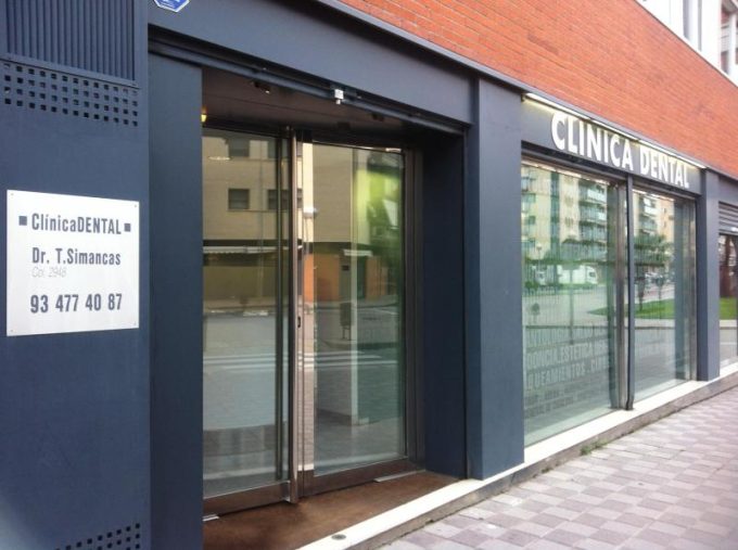 guia33-sant-joan-despi-clinica-dental-clinica-dental-dr-simancas-6667.jpg