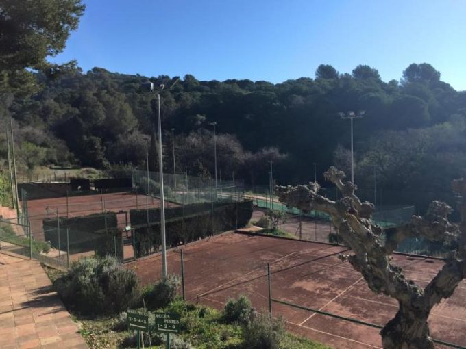 guia33-sant-just-desvern-club-social-club-de-tennis-sant-gervasi-sant-just-18540.jpg