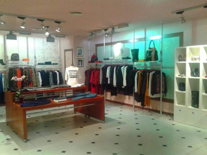 guia33-sant-vicenc-dels-horts-tienda-de-ropa-danara-ropa-y-complementos-10631.jpg